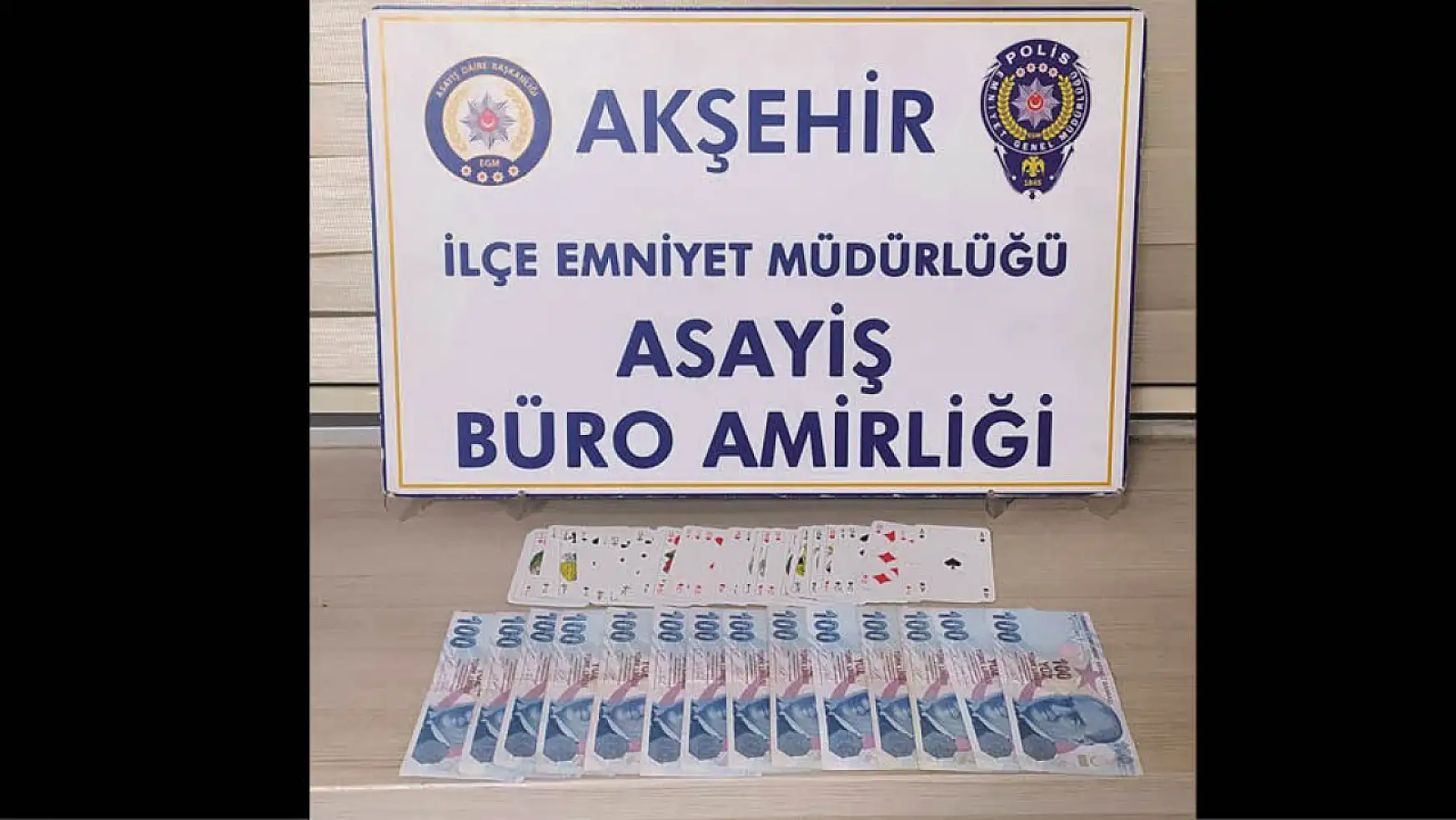 Konya'da kumar baskını: 6 kişiye para cezası kesildi!