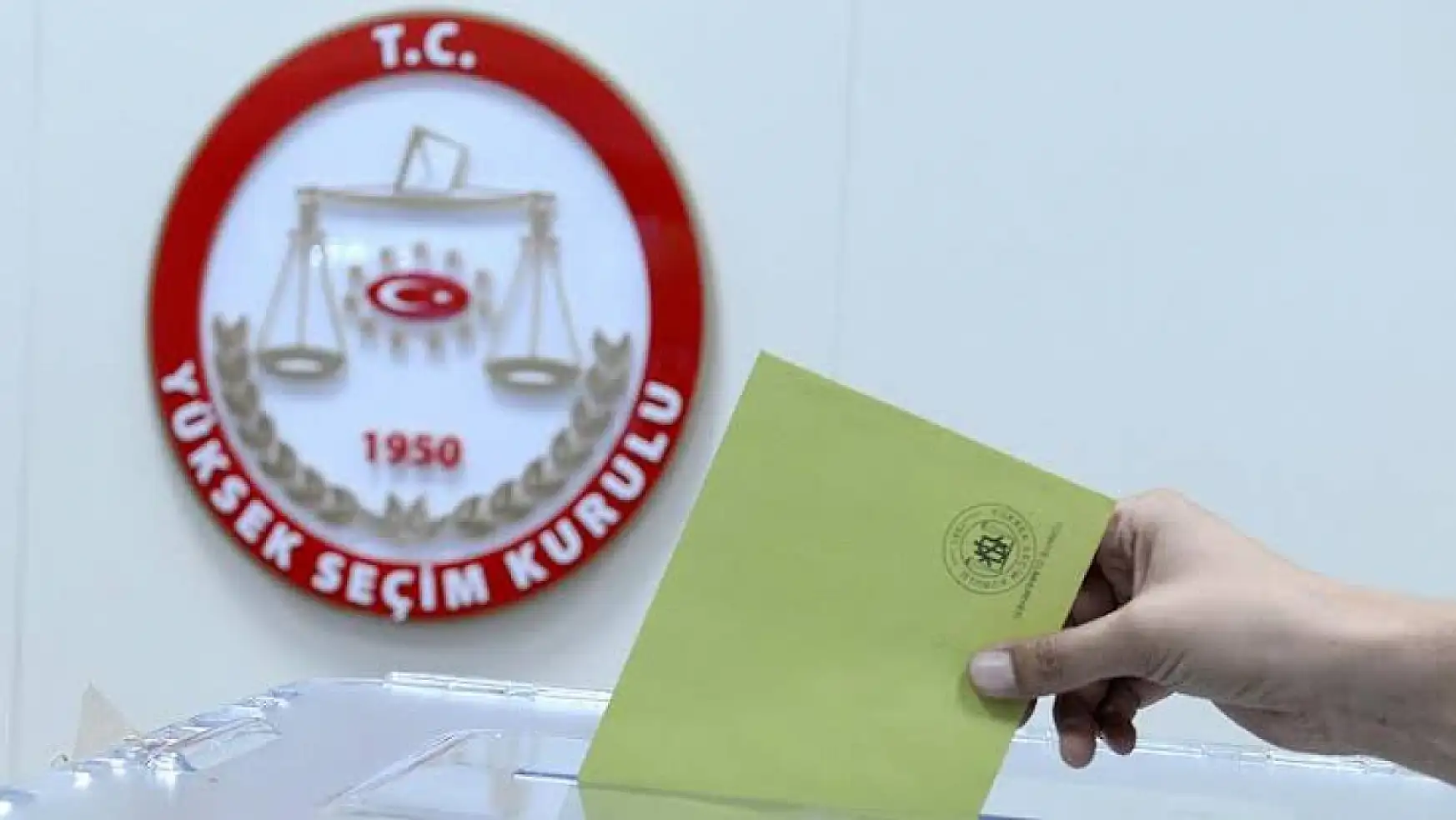 Konya'da oy verme işlemi başladı
