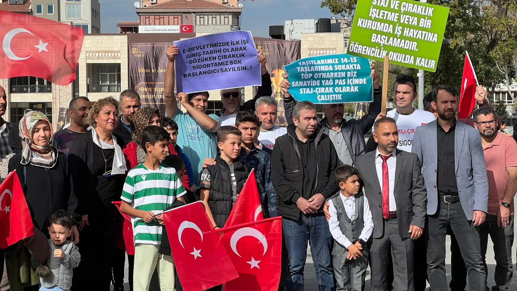 Konya'da staj ve çıraklık mağdurları hak peşinde!