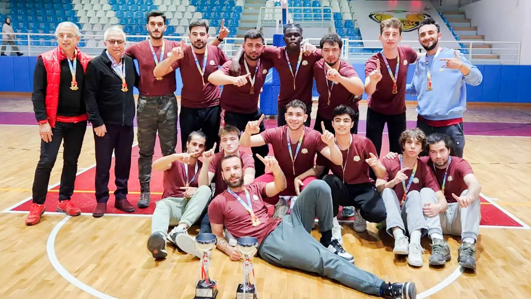 Konya'nın bu üniversitesinde basketbol takımları birinci oldu!