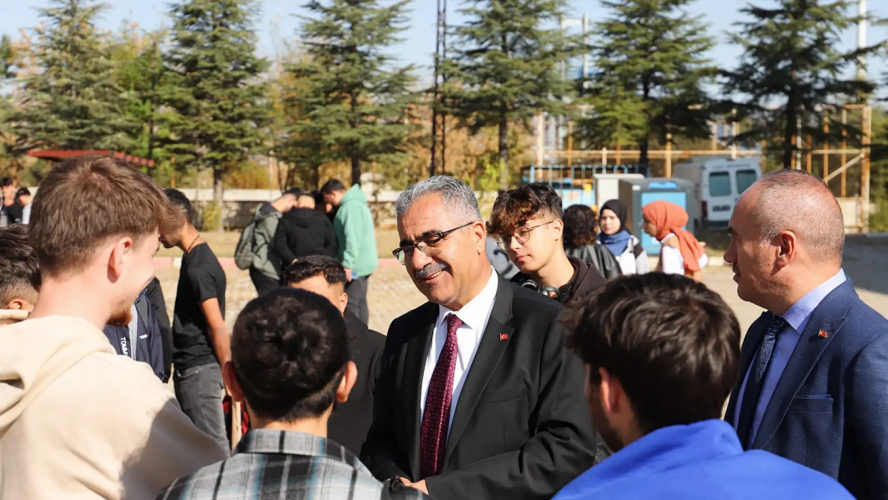Konya'nın o belediye başkanı öğrencilerle buluştu!