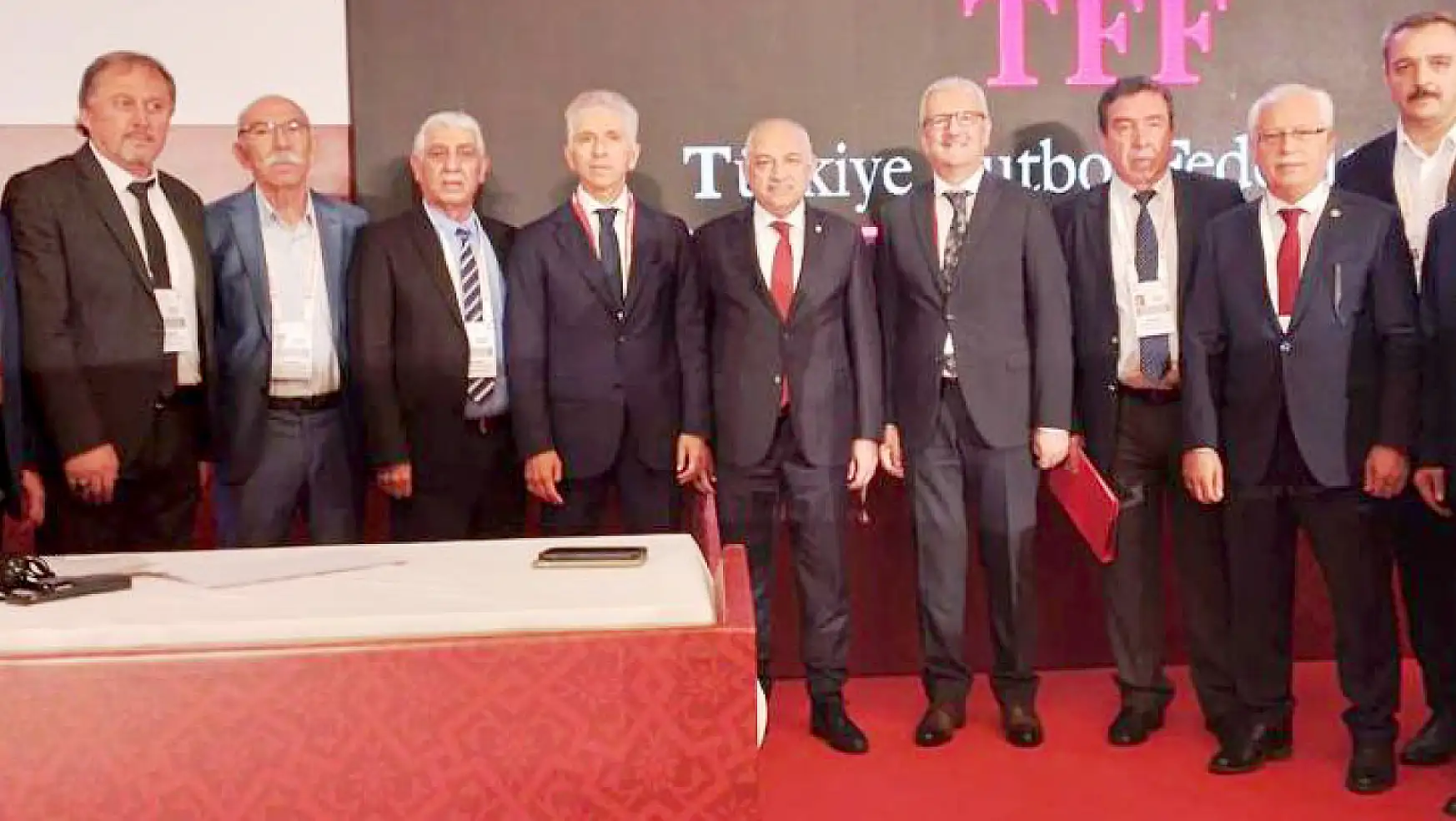Mehmet Büyükekşi TFF Başkanlığı'na yeniden seçildi