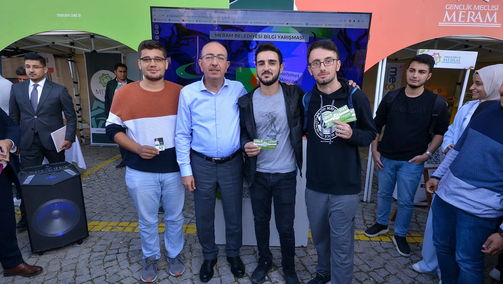 Mustafa Kavuş 'Gençlik bize, gelecek gençliğe emanet'