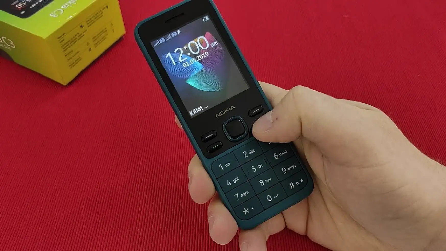 Şarjı 1 ay giden telefon ilk kez tanıtıldı. Yılların efsanesi Nokia 150 ve 130 ile geri döndü