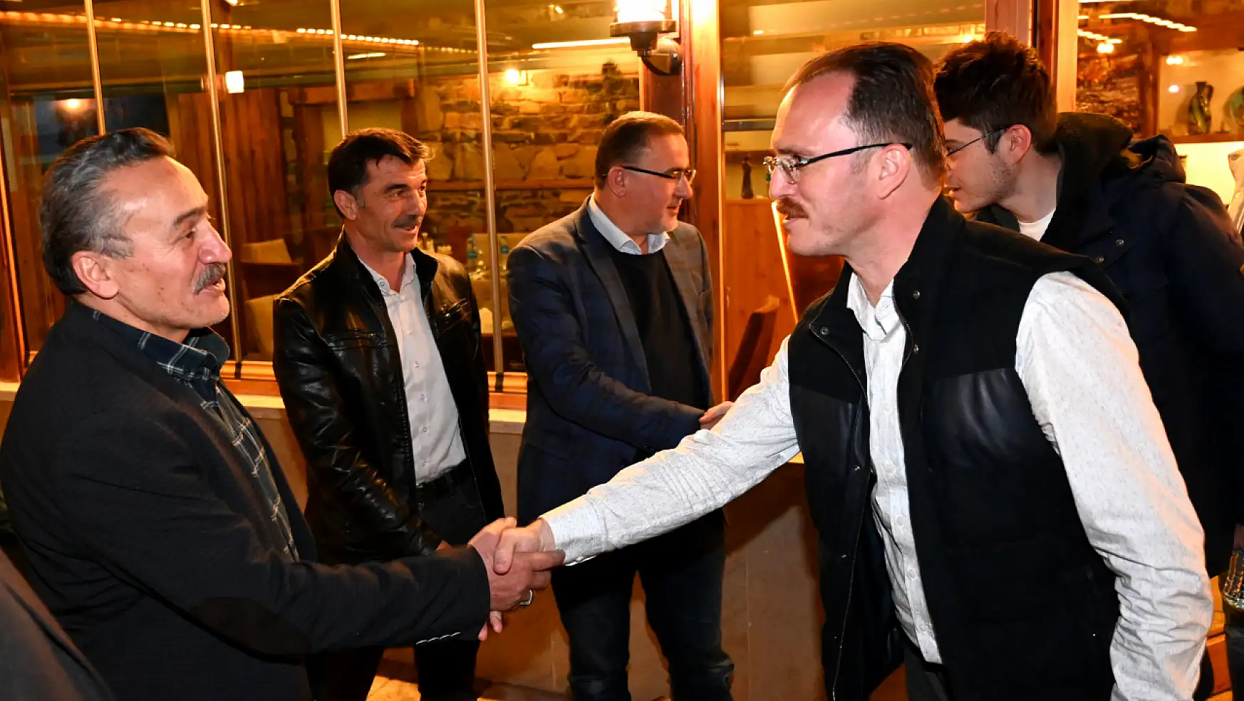 Seydişehir Belediye Başkanı Tutal, meclis üyeleriyle iftarda buluştu