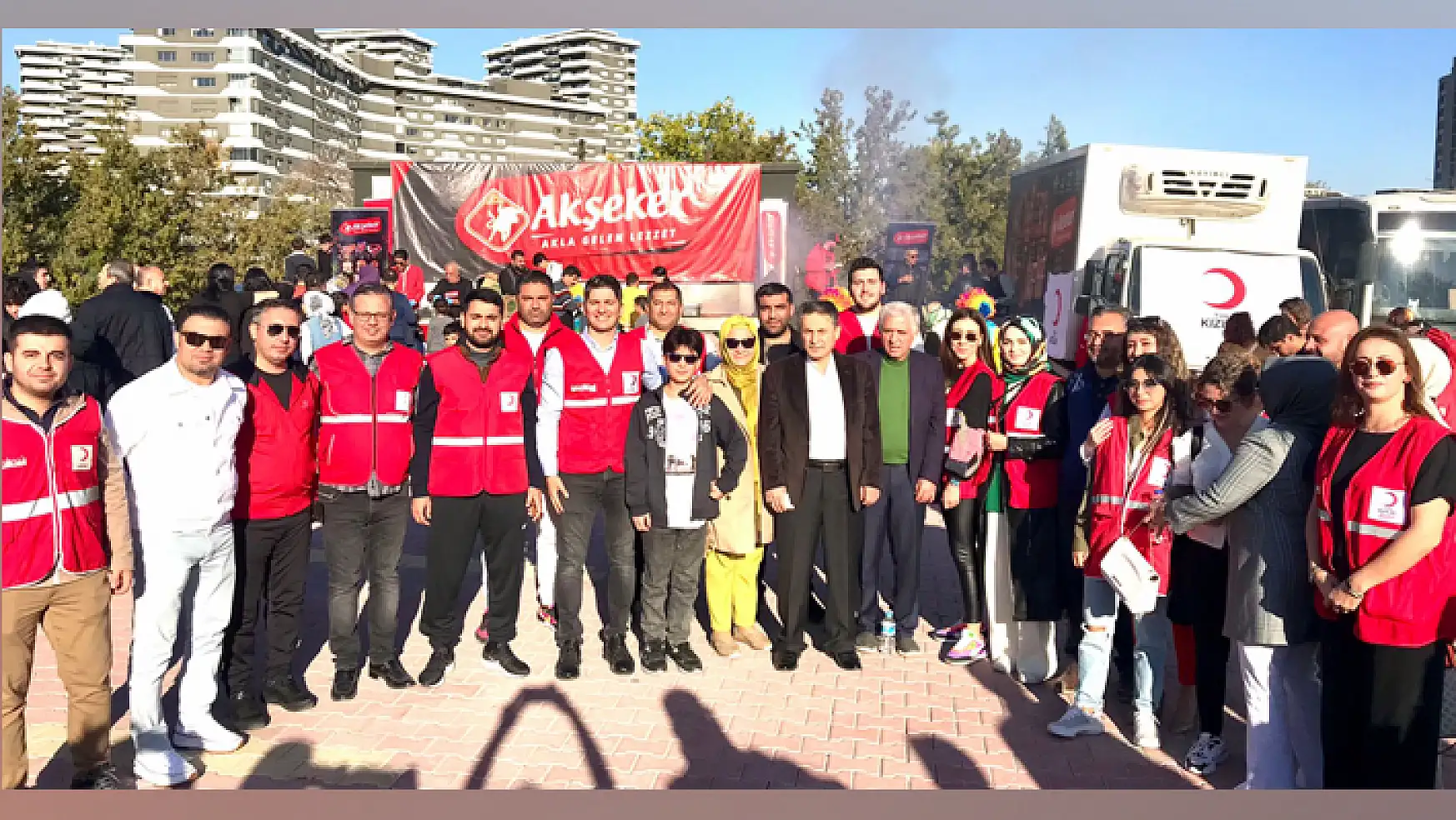 Türk Kızılay Haftasına Akşeker desteği