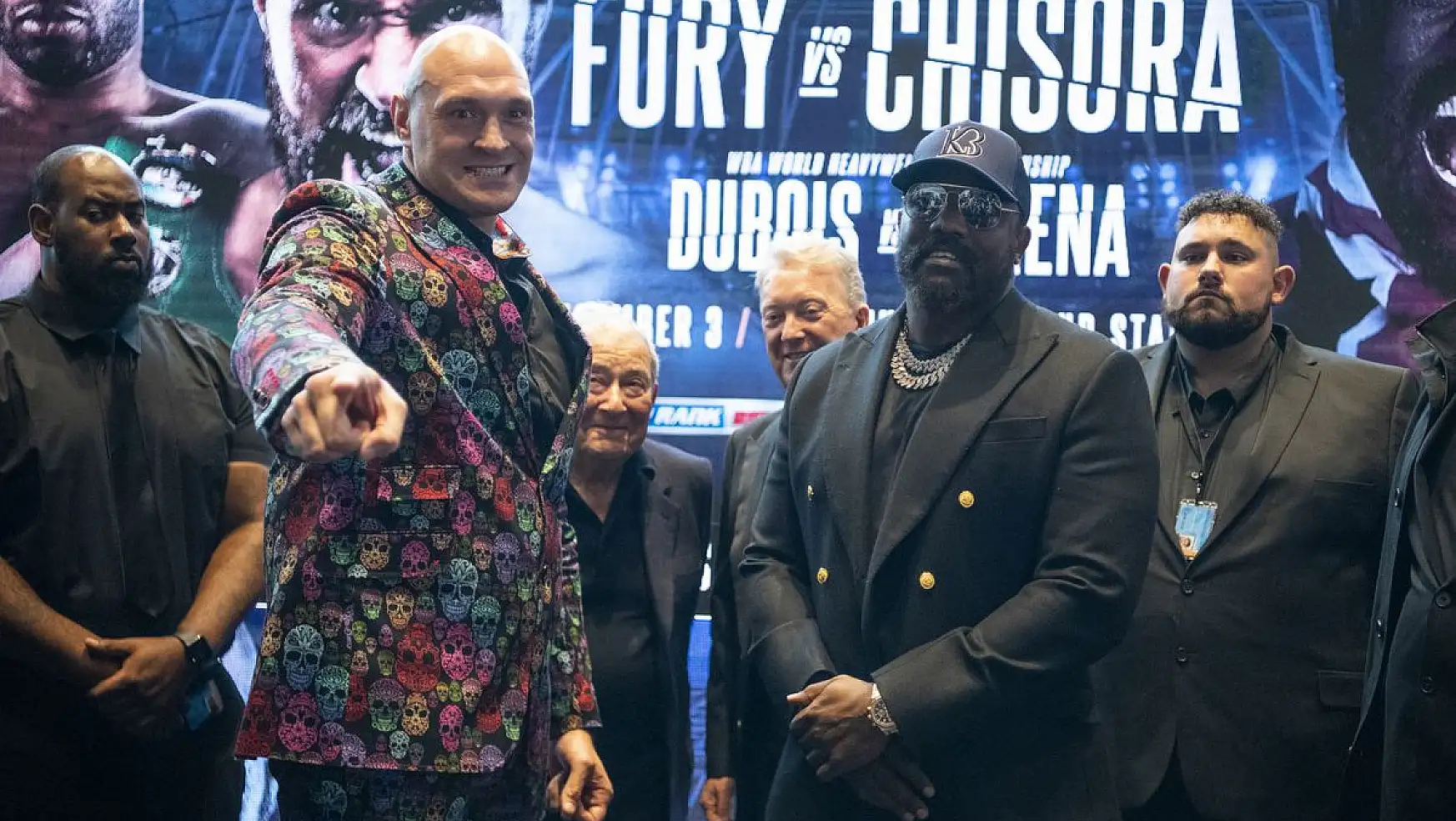 Tyson Fury vs Derek Chisora 3 için basın toplantısı düzenledi