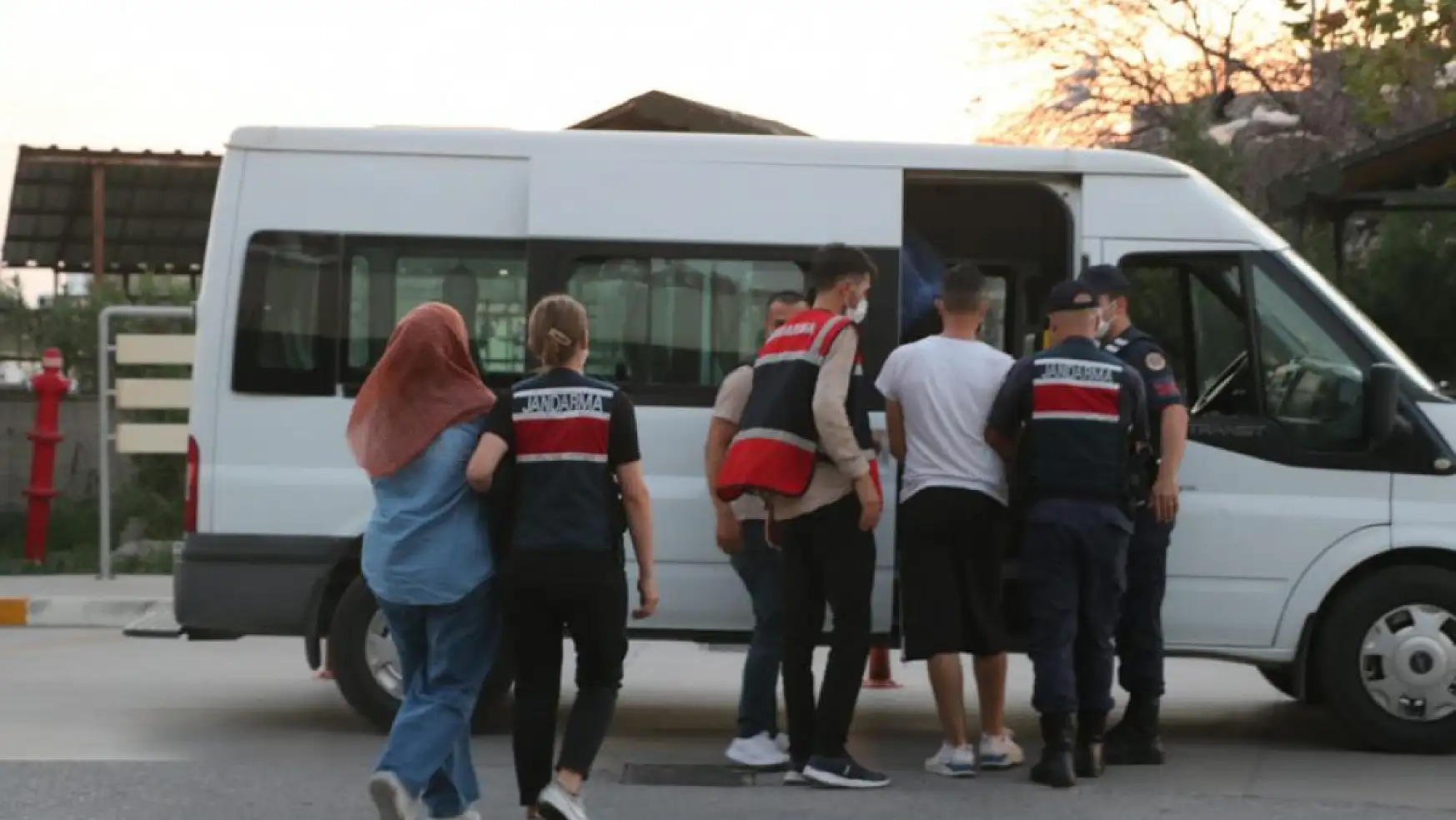 Yunanistan'a kaçmaya çalışan FETÖ üyelerine jandarma engeli