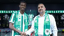 Konyaspor'a Afrikalı istilası: 4 genç oyuncu ile sözleşme imzalandı