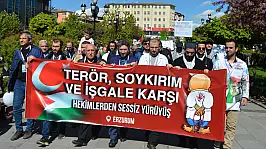 Erzurum'da sağlık çalışanlarından İsrail'in Gazze saldırılarına karşı sessiz protesto: 27 haftadır devam ediyor