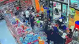 Huylu huyundan vazgeçmedi! Şüphelinin geçmişi de kabarık çıktı