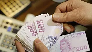 Milyonlarca çalışanı ilgilendiriyor! Asgari ücret için yeni senaryolar neler?