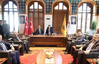 Bakan Kurum'dan Konya Büyükşehir Belediyesine ziyaret