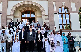 Başkan Altay, Türkçeye gönül veren Moritanyalı gençleri ağırladı