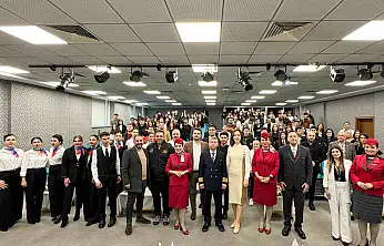 Gökyüzünün efendileri Konya'ya indi! KTO Karatay'da tarihi buluşma