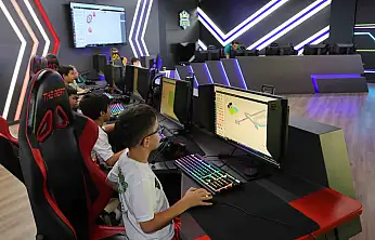 Havacılık, yazılım, e-spor ve sanat! Konya'da çocuklar için MEGA heyecanı