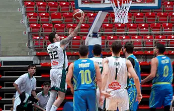 Karatay belediyespor potada kayıpsız
