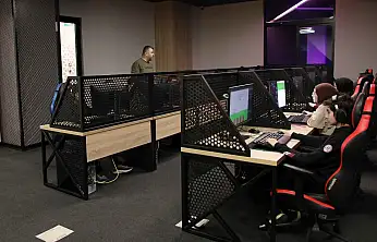 Karatay'da gençliğe yatırım: 549 öğrenci 19 branşta eğitim alıyor