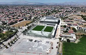 Karatay'da ilçe tarihinin en büyük yatırımı gün sayıyor