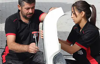Konya'da 17 yaşındaki genç kız sanayide ezber bozdu