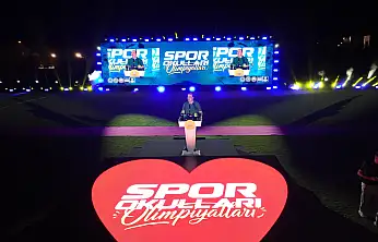 Konya'da 2. Spor Okulları Olimpiyatları coşkuyla başladı: 28 ilçeden 1.500 genç sahada!
