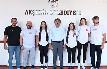 Konya'da 3 sporcu Dünya Şampiyonası için Çekya yolcusu