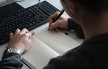 Konya'da acı reçete yazıldı: İşte çocuğunuzu 'yazamaz' hale getiren o sebepler