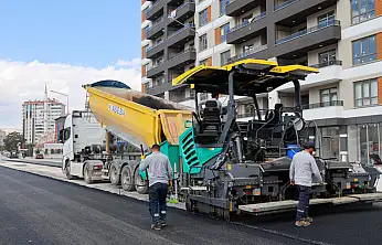 Konya'da  asfalt çalışmaları sürüyor