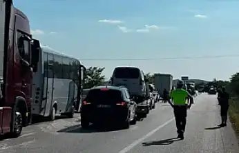 Konya'da askeri araç devrildi!