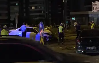Konya'da aynı yolda peş peşe kaza! 2 kişi yaralı