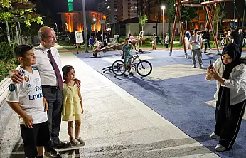 Konya'da Başkan Pekyatırmacı vatandaşlarla Şefikcan Parkı'nda buluştu