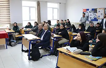 Konya'da beklenmedik misafir: Sınıfta duygusal anlar yaşandı