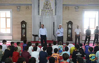 Konya'da camilerden yükselen çocuk sesleri umut oldu