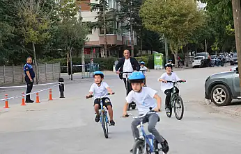 Konya'da çocukların bisiklet heyecanı mahalleleri sardı
