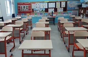 Konya'da daha önce dini değerleri aşağılama iddiasıyla gündeme gelen öğretmen açığa alındı!