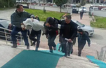 Konya'da durdurulan araçta zehir çıktı: 3 tutuklama