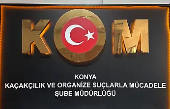Konya'da durdurulan kamyonetten cephanelik çıktı