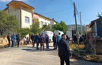 Konya'da feci kazada hayatını kaybeden aile son yolculuğuna uğurlandı