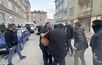 Konya'da her yerde aranan şahıs 4 kişiyle birlikte polise zorluk çıkardı!
