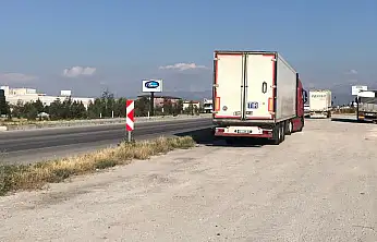 Konya'da kan donduran olay: Vurup araçtan mı attılar?