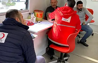 Konya'da Kızılay'ın kan bağışı kampanyasına büyük destek