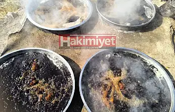 Konya'da kollar sıvandı! Kışın şifası için saatlerce başında bekliyorlar