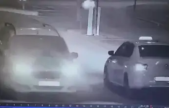 Konya'da kural tanımayan sürücüler faciaya davetiye çıkardılar