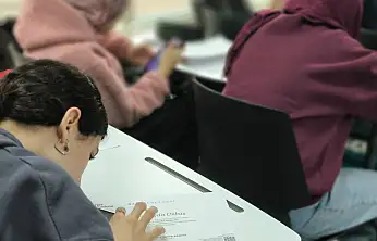 Konya'da liselilere dijital medya eğitimi: Ekran süreleri azaldı