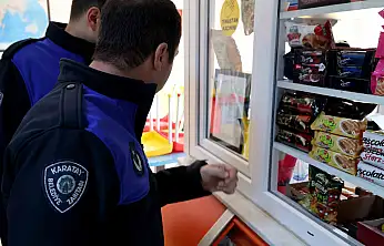 Konya'da market rafları ve okul kantinleri tek tek kontrol edildi