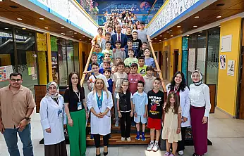Konya'da miniklerden robotik şov: Geleceğin üreticileri burada yetişiyor