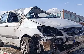 Konya'da otomobil devrildi! 4 kişi yaralı