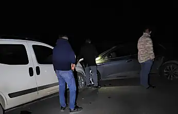 Konya'da otomobil ile hafif ticari araç çarpıştı: 8 yaralı