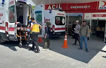 Konya'da otomobil takla attı: Aynı aileden 4 kişi hastaneye kaldırıldı