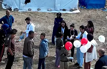 Konya'da sağlık hizmeti tarlaya taşındı! Kadın ve çocuklar da unutulmadı